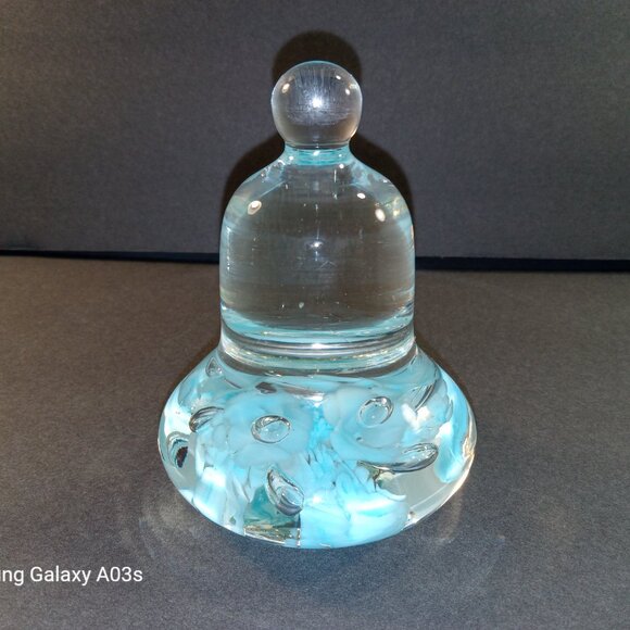 Vintage St. Clair Bell Paperweight, Blue Trumpet Flowers, Maude and Bob, READ. - Picture 1 of 12